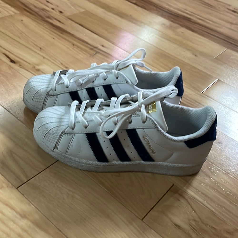 Adidas Superstar